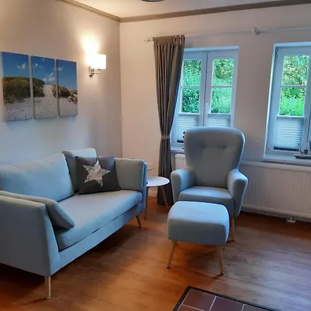 Semesterbostad Hus Sommerdiek *